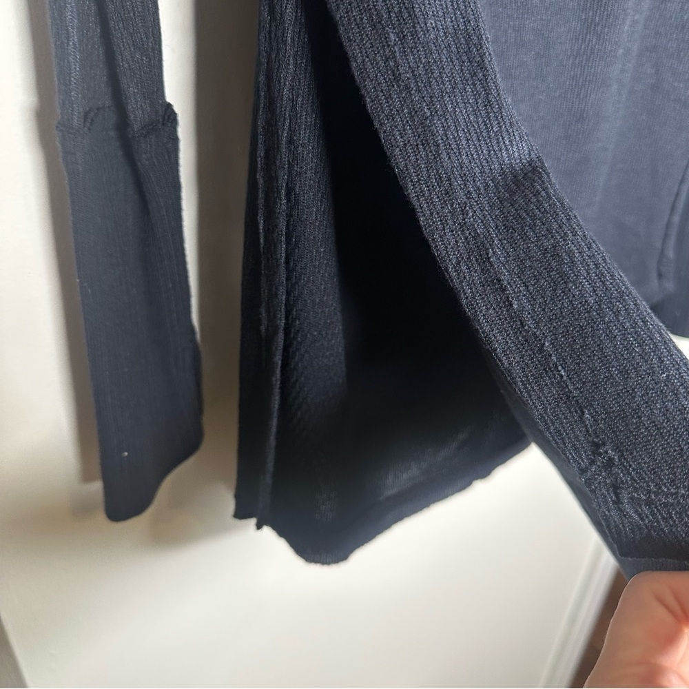 NWT We the Free Relaxed Fit Black Thermal Size Small oversized - Picture 5 of 10